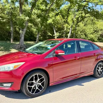 2015 Ford Focus SE Sedan 4D