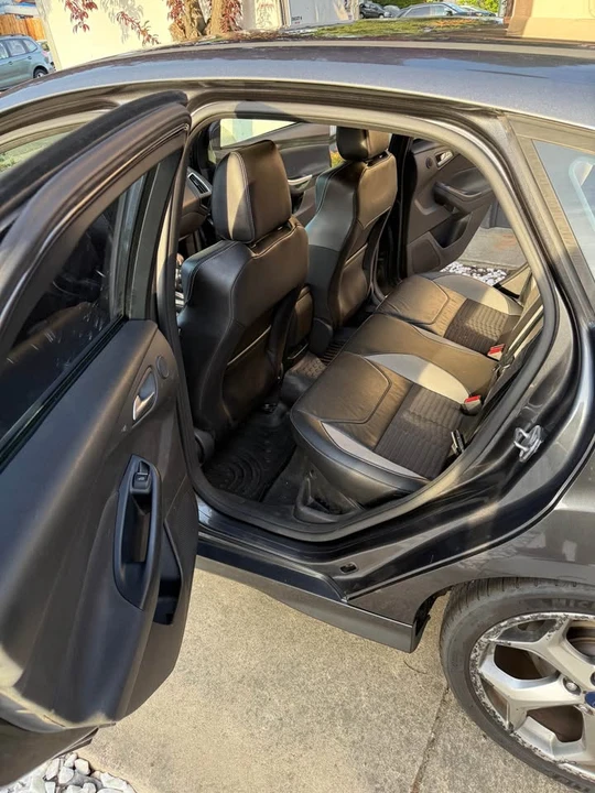 2015 Ford Focus ST 3rd Gen - Image 3 of 9