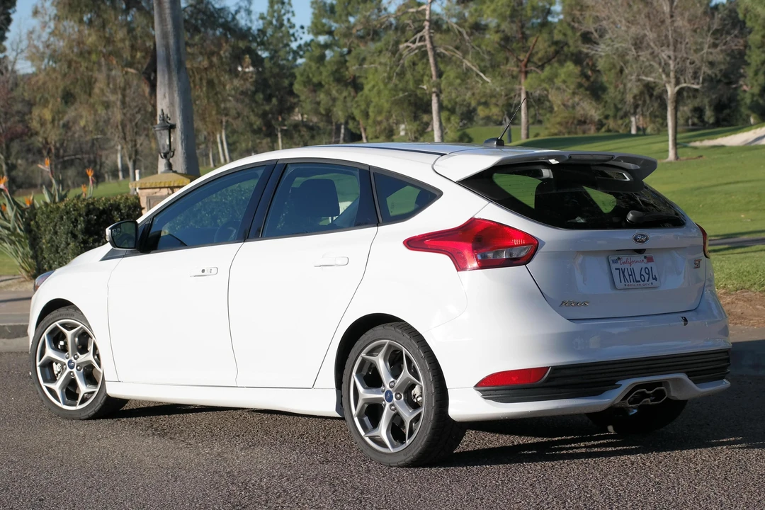 2015 Ford Focus ST 3rd Gen - Image 4 of 24
