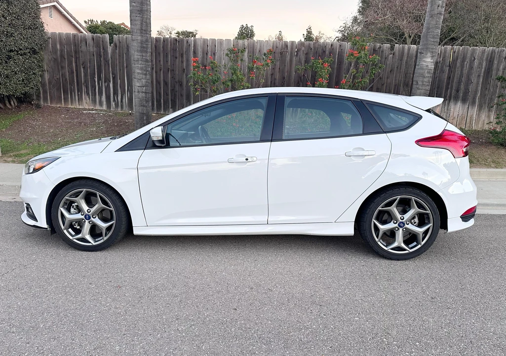 2015 Ford Focus ST 3rd Gen - Image 14 of 24