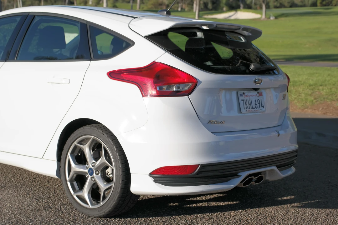 2015 Ford Focus ST 3rd Gen - Image 22 of 24