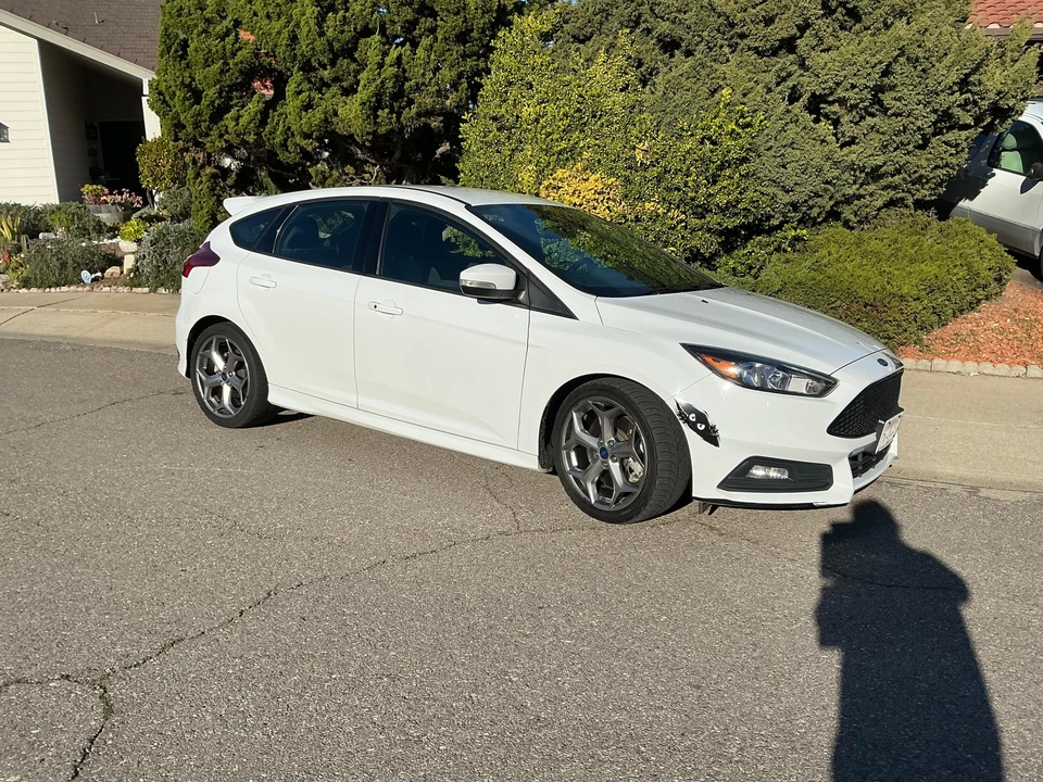 2015 Ford Focus ST 3rd Gen - Image 19 of 24