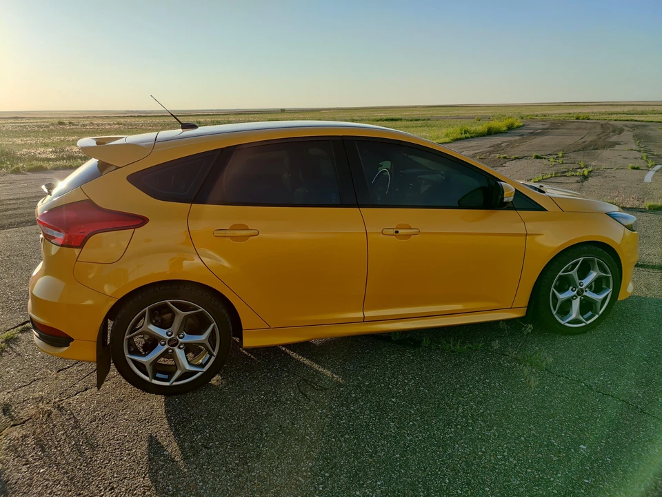 2015 Ford Focus 3rd Gen - Image 19 of 31
