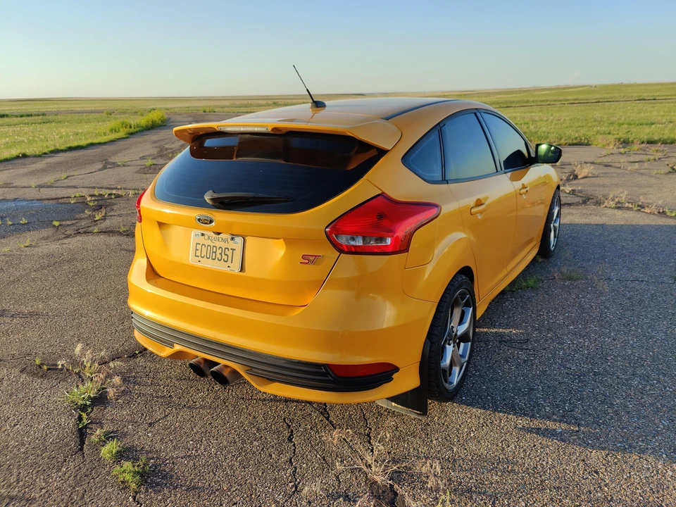 2015 Ford Focus 3rd Gen - Image 15 of 31