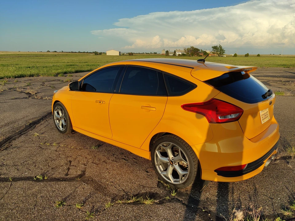 2015 Ford Focus 3rd Gen - Image 11 of 31