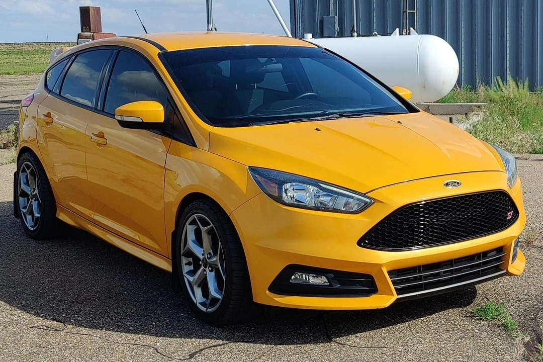 2015 Ford Focus 3rd Gen - Image 2 of 31