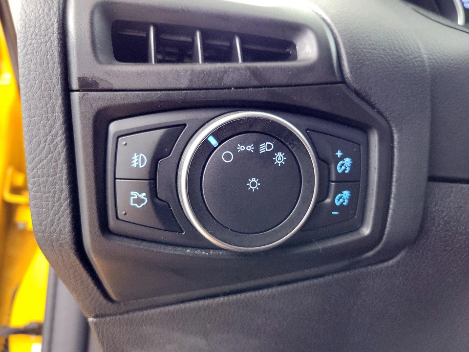 2015 Ford Focus ST 3rd Gen - Image 14 of 27