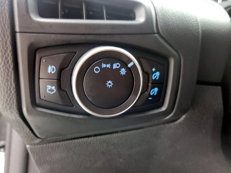 2015 Ford Focus ST 3rd Gen - Image 14 of 25