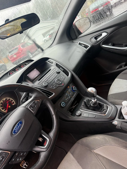 2015 Ford Focus 3rd Gen - Image 10 of 12