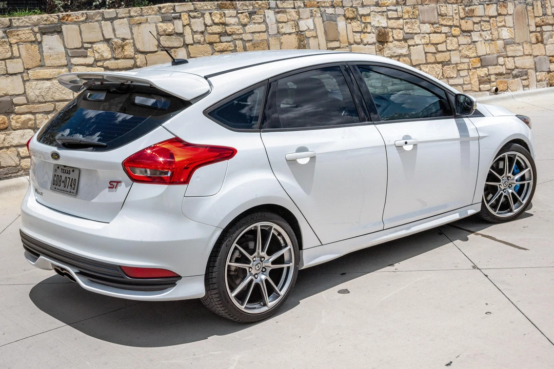 2015 Ford Focus ST 3rd Gen - Image 4 of 31