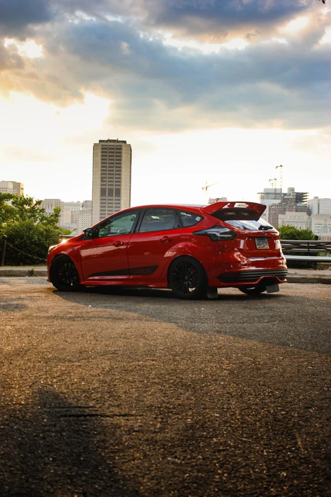 2015 Ford Focus 3rd Gen - Image 14 of 31