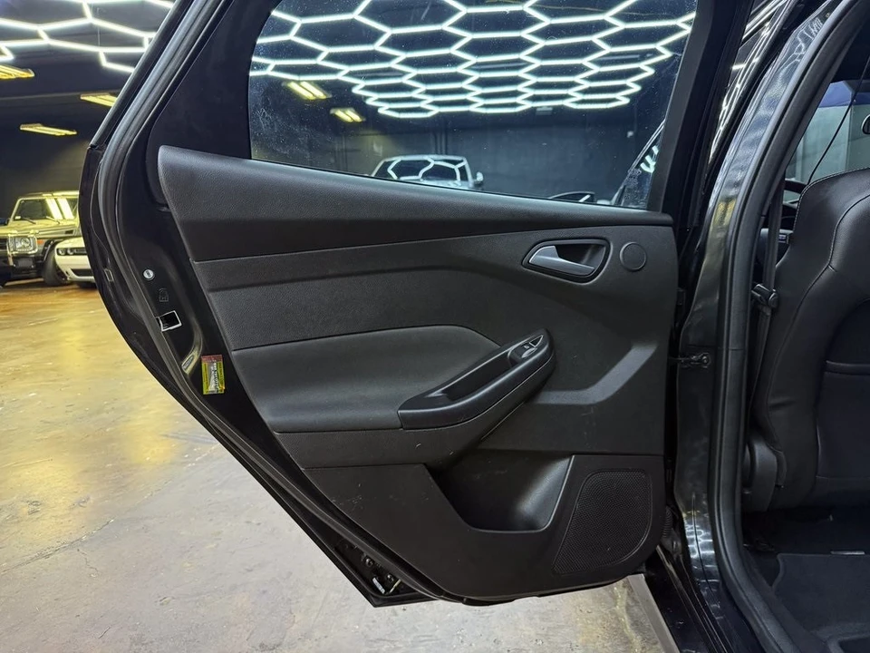2015 Ford Focus 3rd Gen - Image 18 of 21