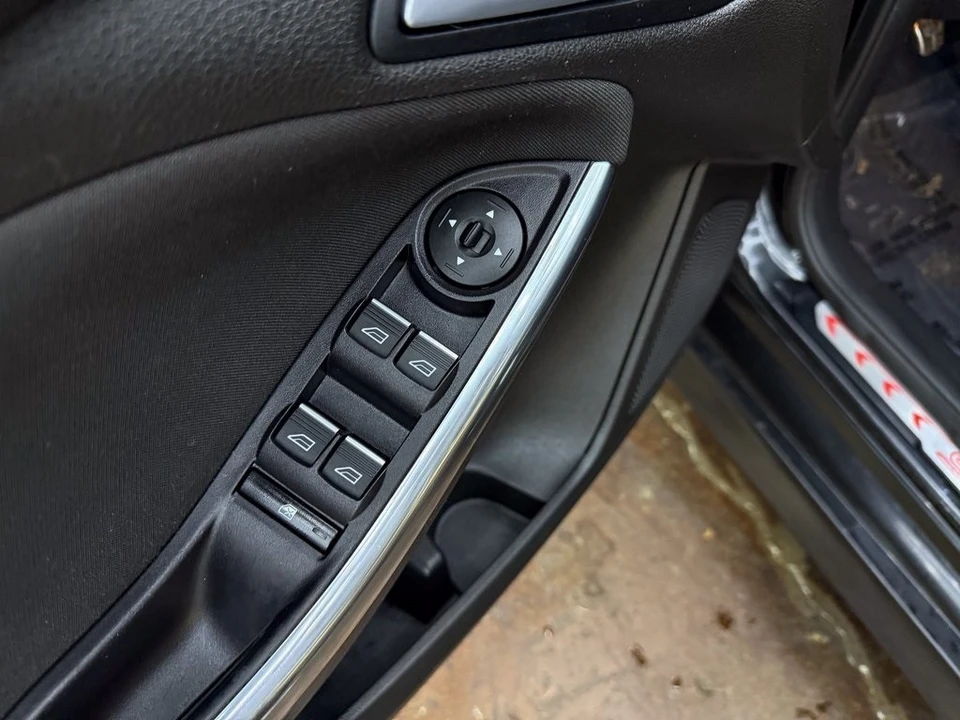 2015 Ford Focus 3rd Gen - Image 13 of 21