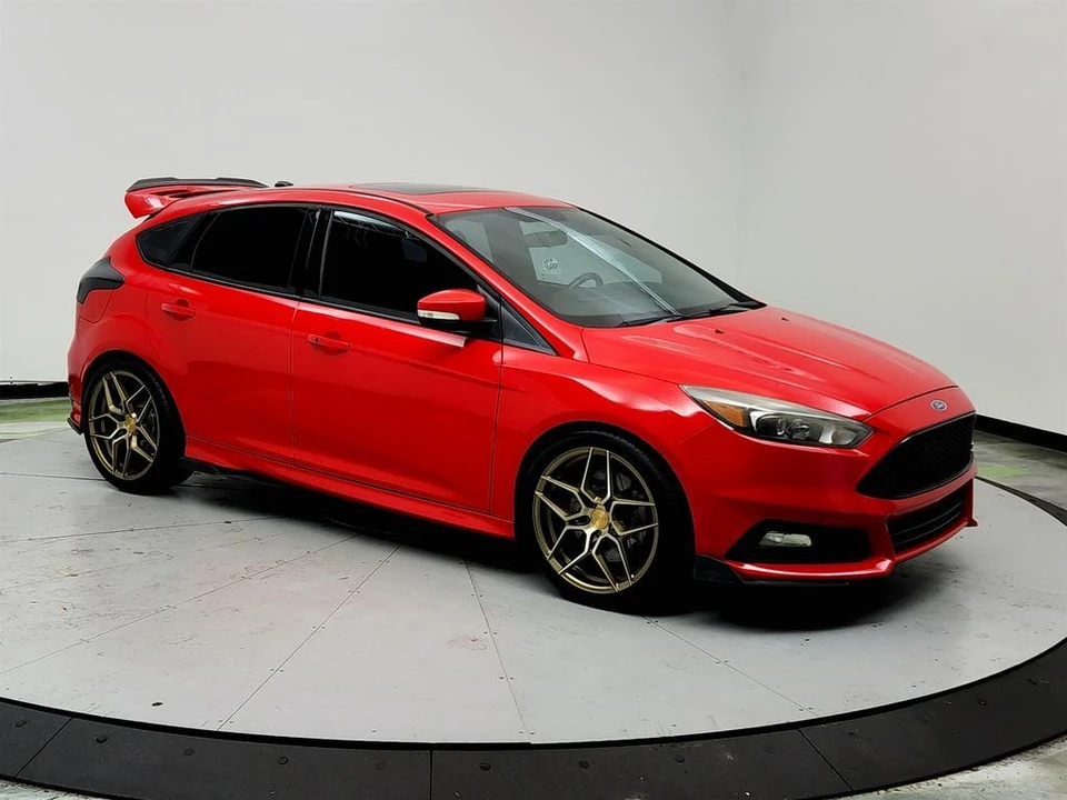 2015 Ford Focus 3rd Gen - Image 3 of 12