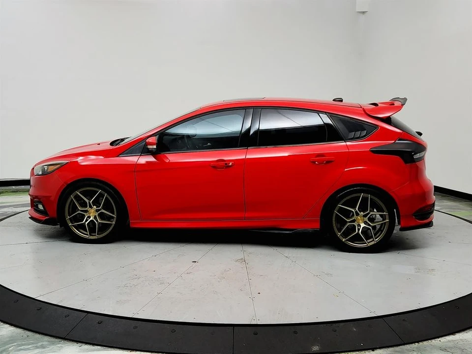 2015 Ford Focus 3rd Gen - Image 8 of 12