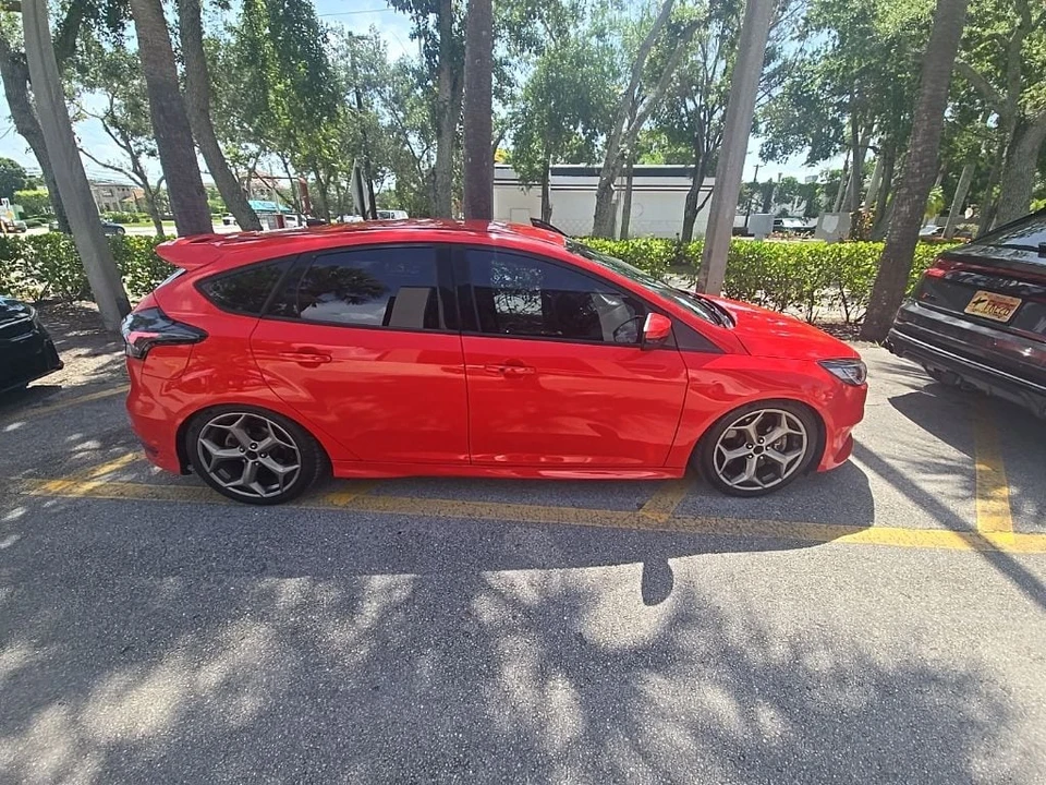 2015 Ford Focus ST 3rd Gen - Image 2 of 5