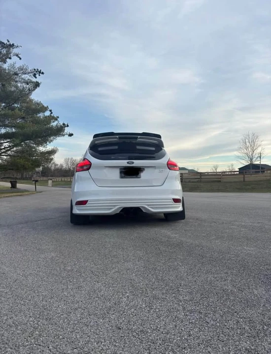 2015 Ford Focus ST 3rd Gen - Image 6 of 15