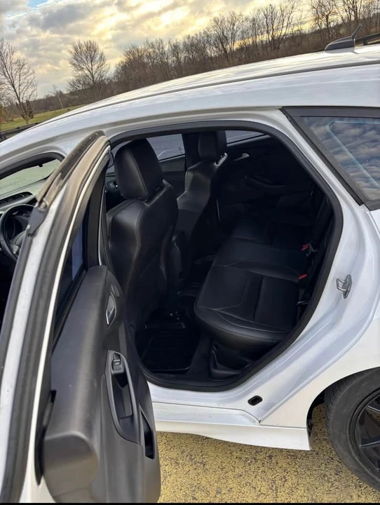 2015 Ford Focus ST 3rd Gen - Image 10 of 15
