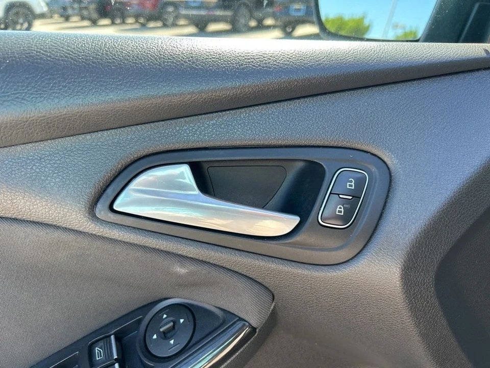2015 Ford Focus 3rd Gen - Image 12 of 12