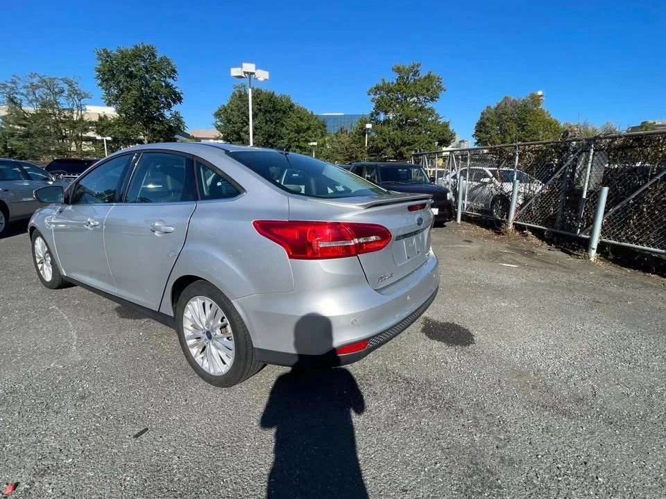 2015 Ford Focus 3rd Gen - Image 9 of 20