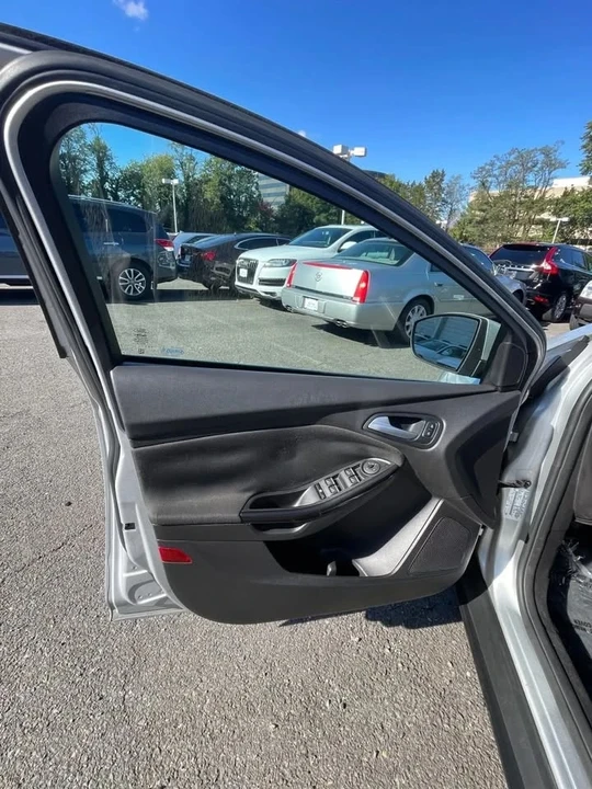 2015 Ford Focus 3rd Gen - Image 19 of 20