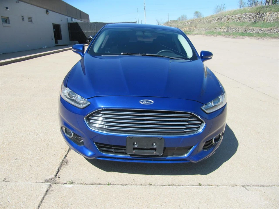 2015 Ford Fusion 2nd Gen - Image 2 of 20