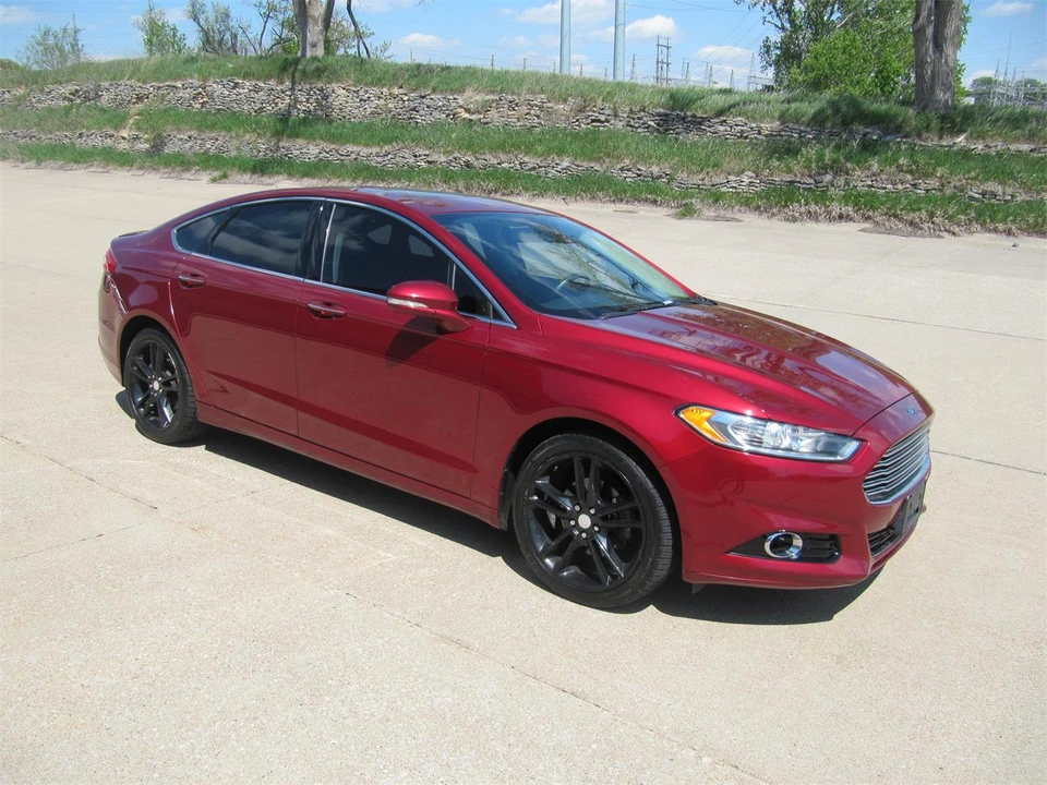 2015 Ford Fusion 2nd Gen - Image 9 of 26