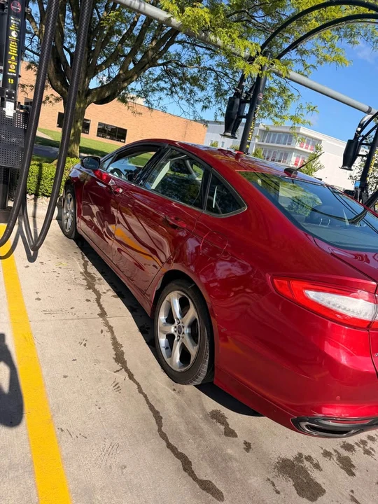 2015 Ford Fusion 2nd Gen - Image 14 of 14