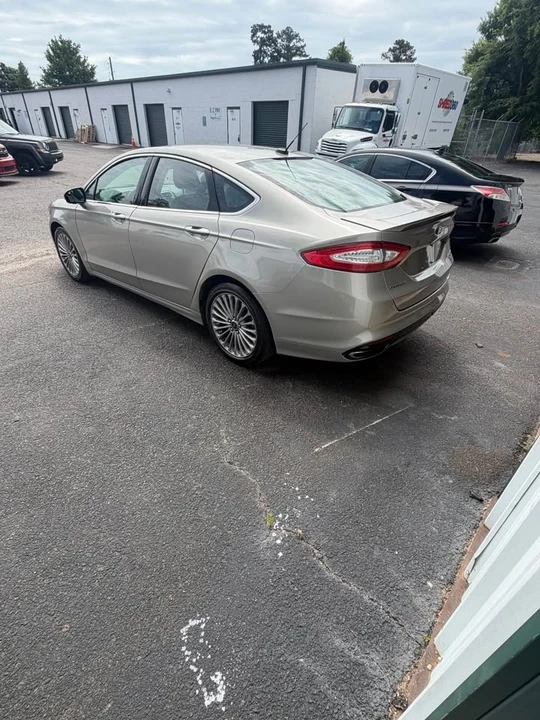 2015 Ford Fusion 2nd Gen - Image 2 of 6