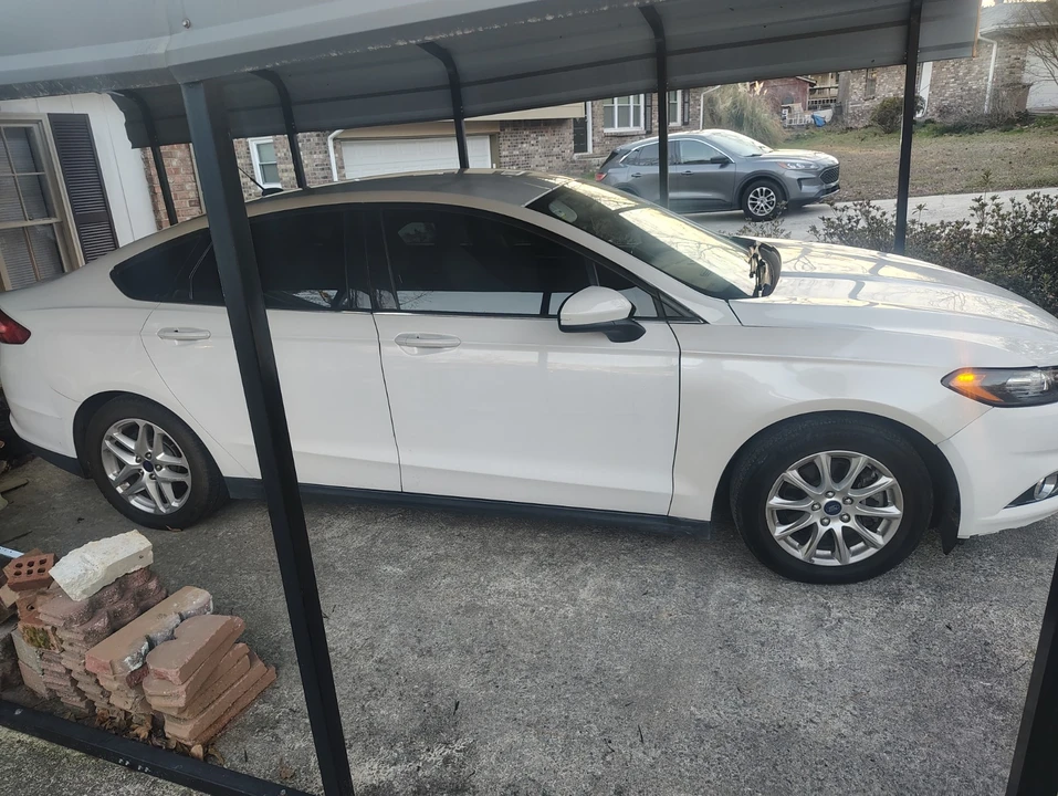 2015 Ford Fusion 2nd Gen - Image 2 of 8