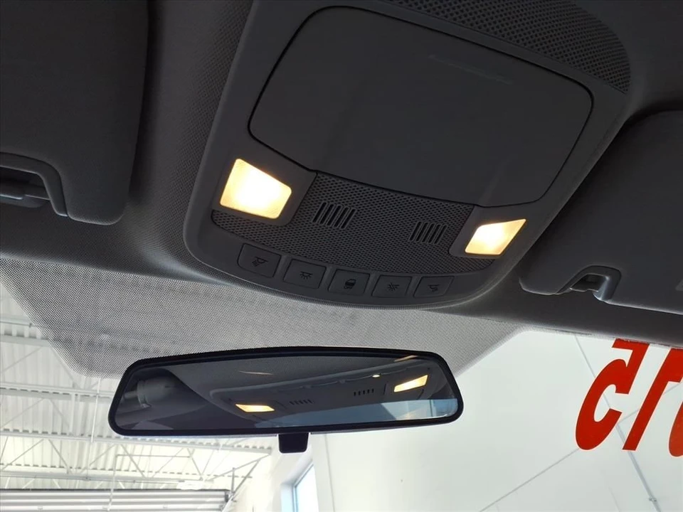 2015 Ford Fusion 2nd Gen - Image 19 of 21
