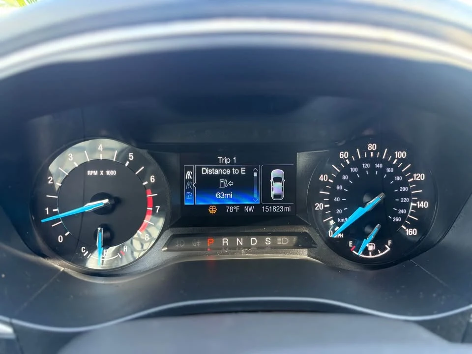 2015 Ford Fusion 2nd Gen - Image 11 of 12