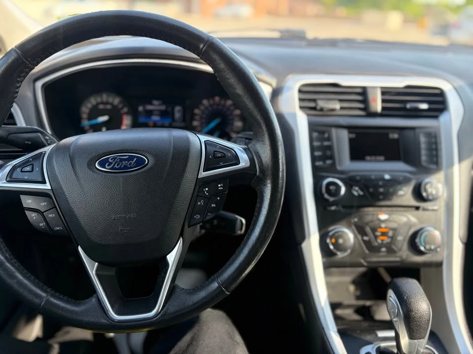 2015 Ford Fusion 2nd Gen - Image 9 of 12