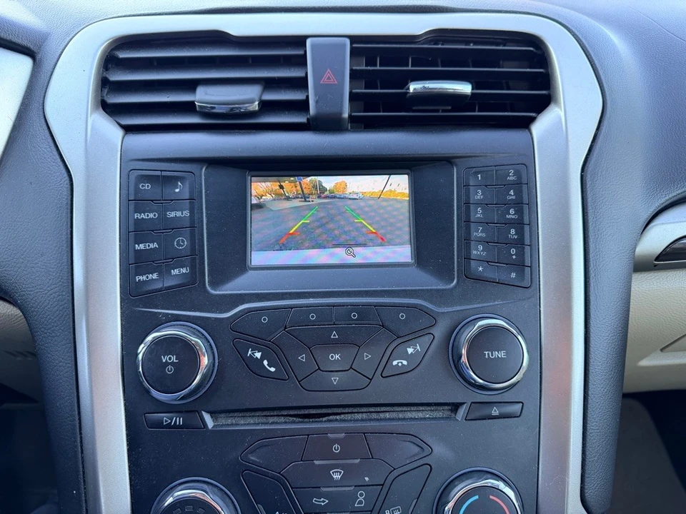 2015 Ford Fusion 2nd Gen - Image 19 of 21