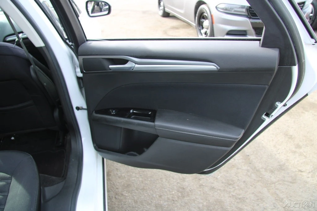 2015 Ford Fusion 2nd Gen - Image 20 of 21