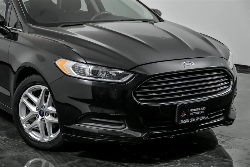 2015 Ford Fusion 2nd Gen - Image 2 of 12
