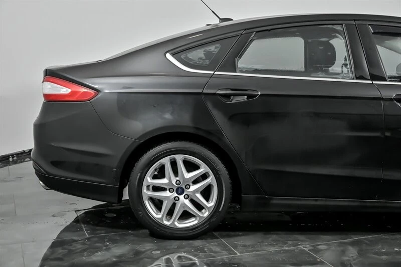 2015 Ford Fusion 2nd Gen - Image 11 of 12