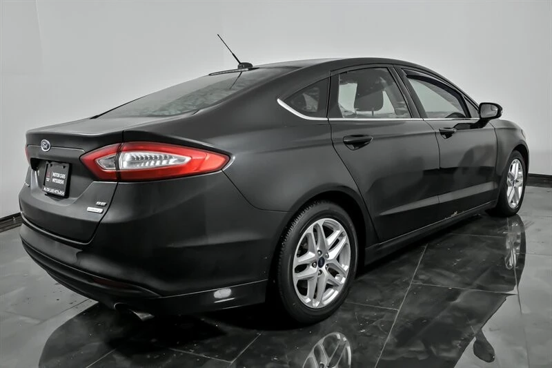 2015 Ford Fusion 2nd Gen - Image 10 of 12