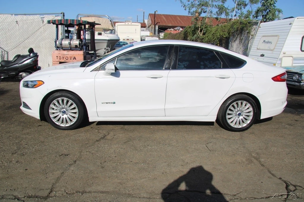 2015 Ford Fusion 2nd Gen - Image 3 of 21