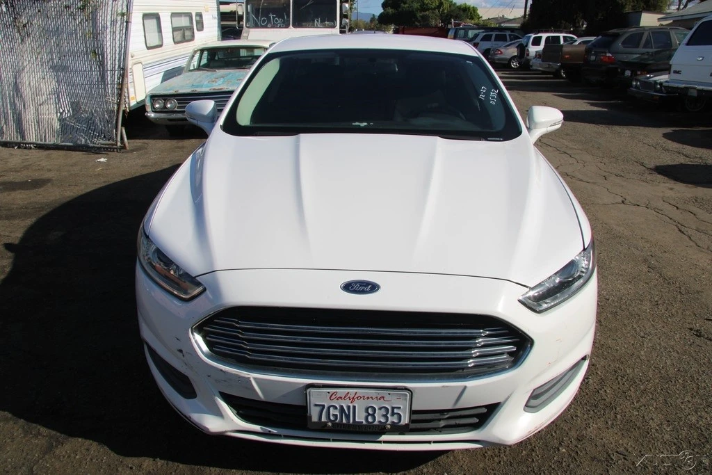 2015 Ford Fusion 2nd Gen - Image 8 of 21