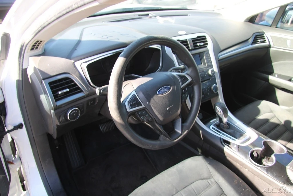 2015 Ford Fusion 2nd Gen - Image 12 of 21
