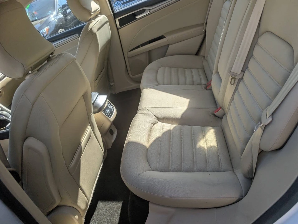 2015 Ford Fusion 2nd Gen - Image 10 of 14