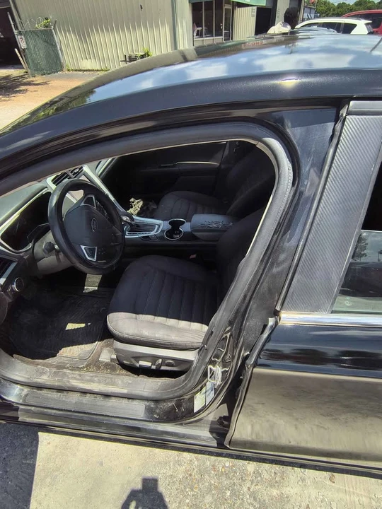 2015 Ford Fusion 2nd Gen - Image 4 of 5