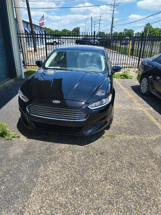 2015 Ford Fusion 2nd Gen - Image 2 of 5