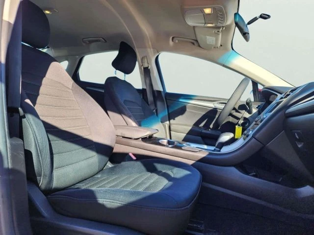 2015 Ford Fusion 2nd Gen - Image 13 of 21