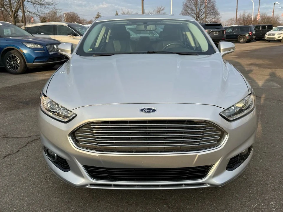 2015 Ford Fusion 2nd Gen - Image 2 of 12