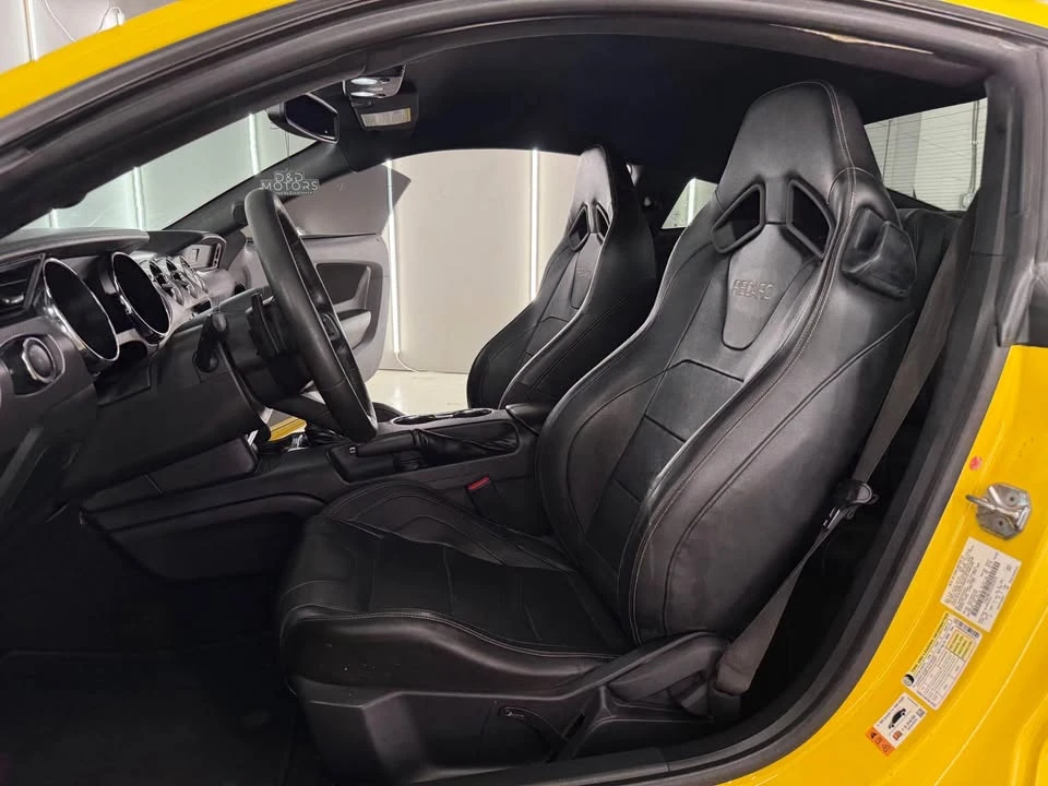 2015 Ford GT - Image 15 of 20