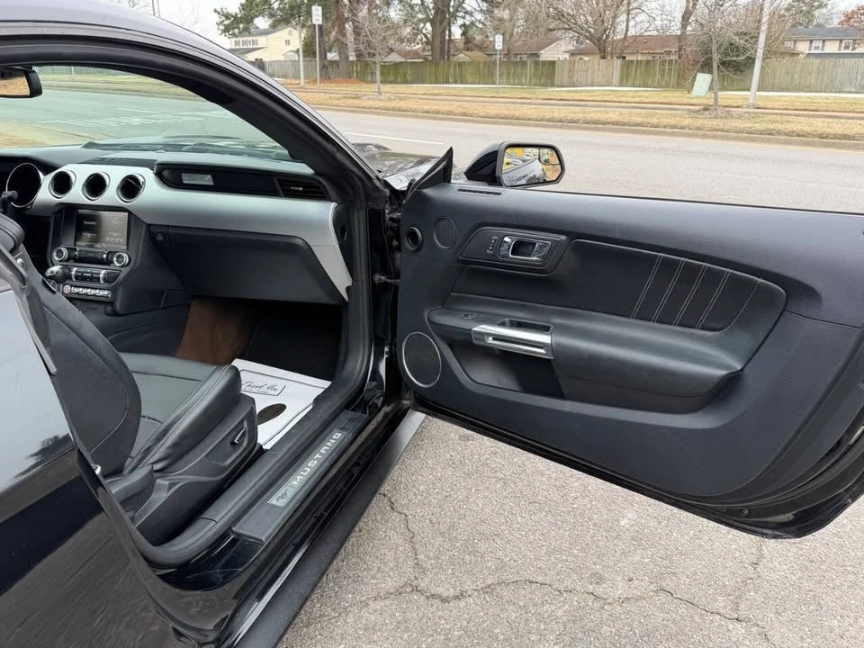 2015 Ford S550 Mustang - Image 15 of 20
