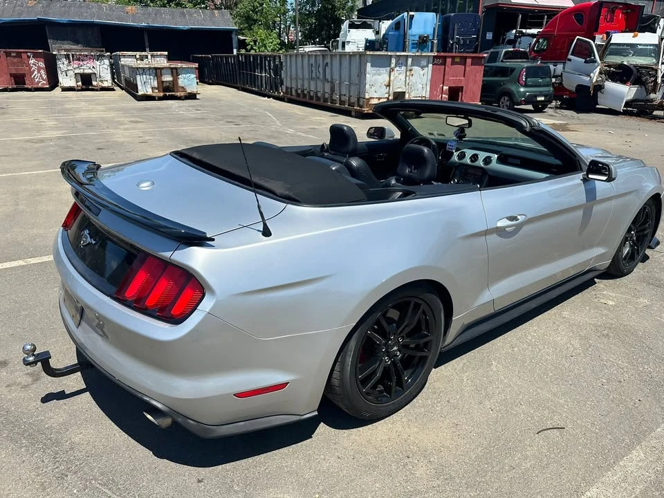 2015 Ford Mustang - Image 6 of 11