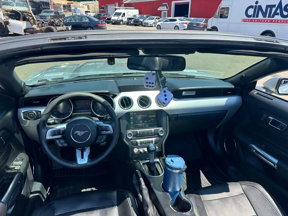 2015 Ford Mustang - Image 10 of 11